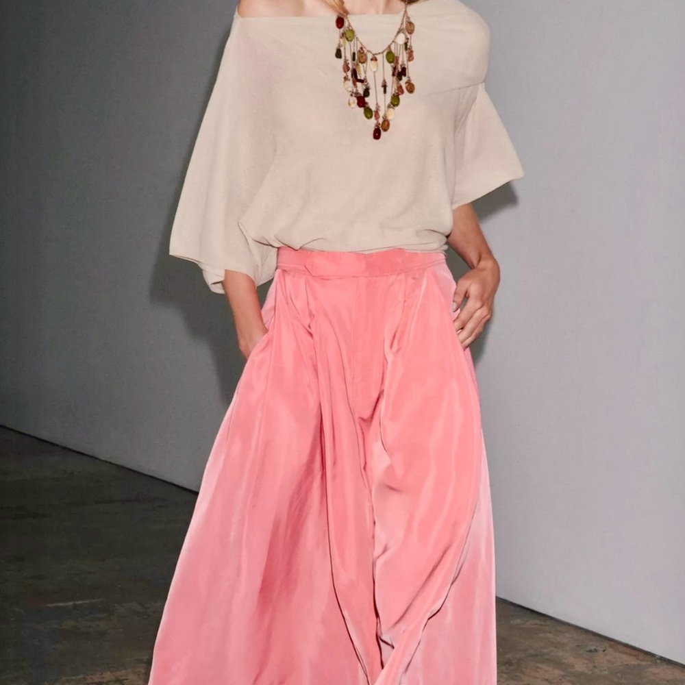 Zara Pink Maxi Skirt. NWTSMALL